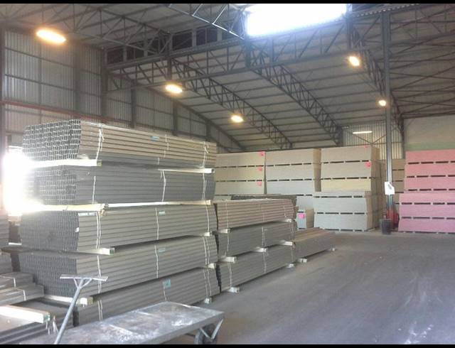 2,400M² WAREHOUSE TO LET IN EPPING INDUSTRIAL